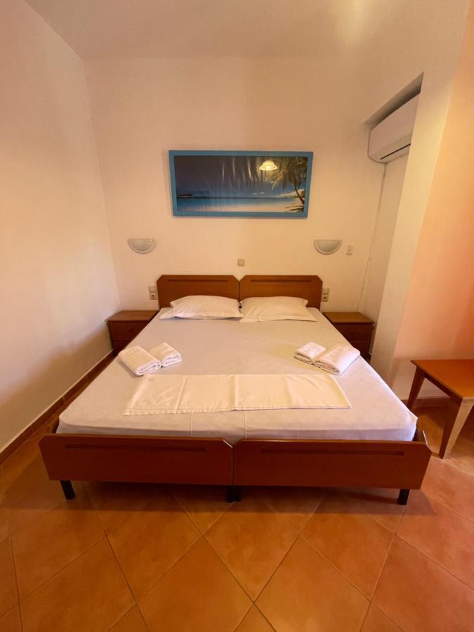 Hotel Rai Sarande Exterior photo