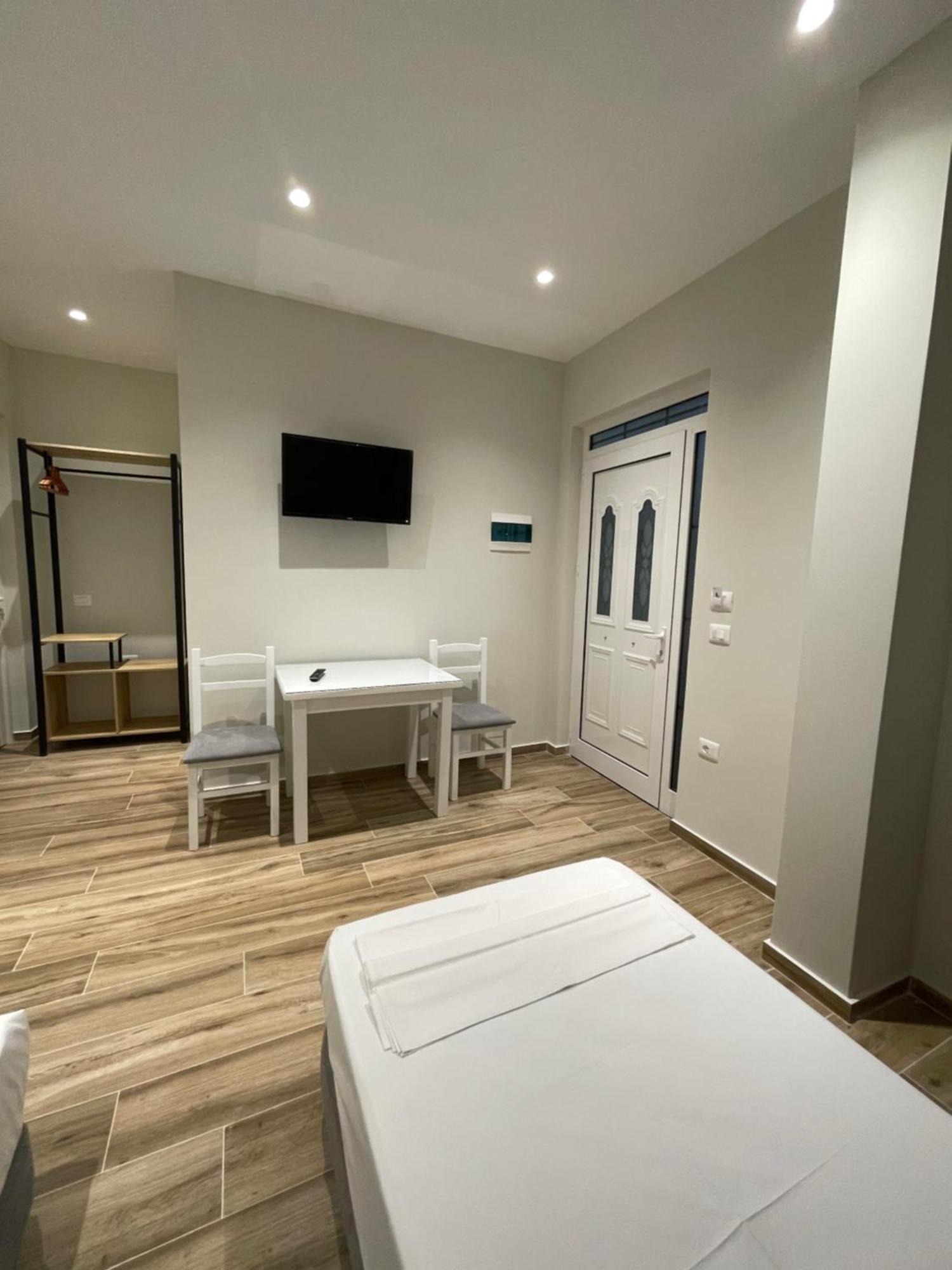 Hotel Rai Sarande Room photo